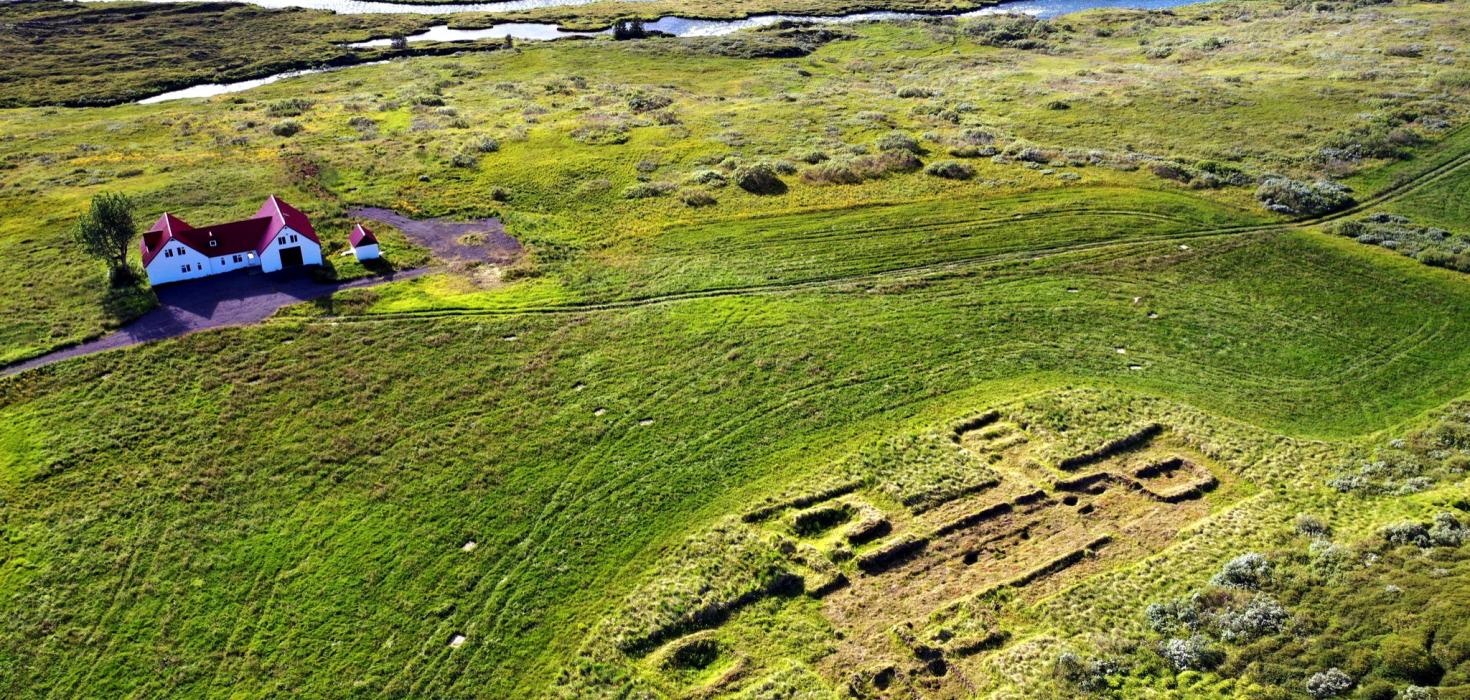 Hofstaðir í Mývatnssveit