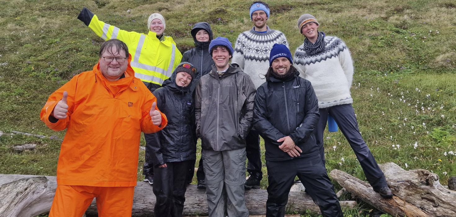 Þátttakendur í vettvangsferð á Hornstrandir í júní 2025