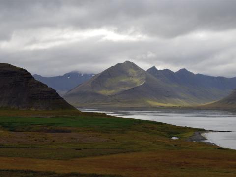 Þursaskál í Hólafjalli við Dýrafjörð