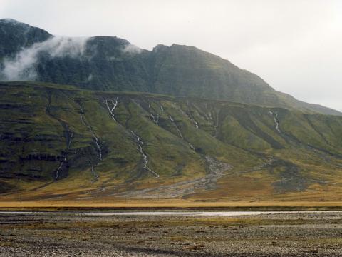Skriður úr brún Nónbotna við Reyðarfjörð