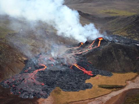 Eldgos við Fagradalsfjall 20. mars 2021