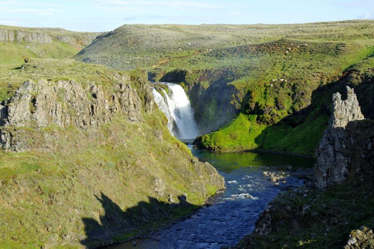 Freyðandi í Vatnsdalsá