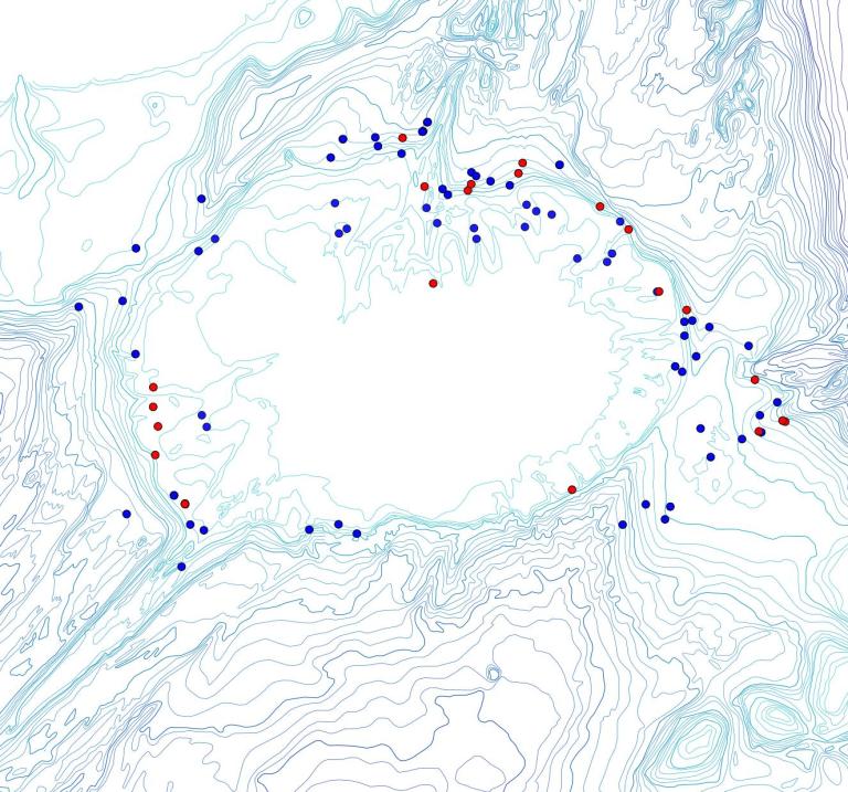 Útbreiðsla /distribution <em>Stylocordyla borealis</em>. (Bioice samples red dots; MFRI samples blue dots)