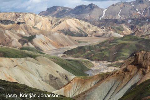 Líparítskriður og móberg innst í Jökulgili á Torfajökulssvæð