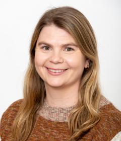 Nína Aradóttir